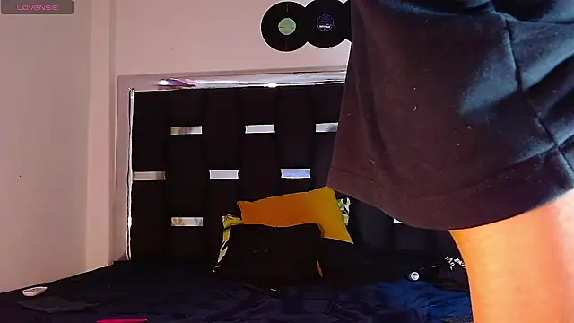 Snapshot of RyanRizzo chatting on 02/17/25, 07:44 RyanRizzo online show from 02/17/25, 07:44