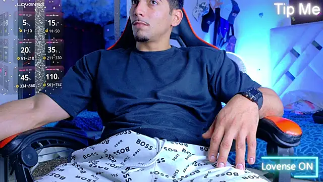 Rich boy01 online show from 10/03/25, 03:57