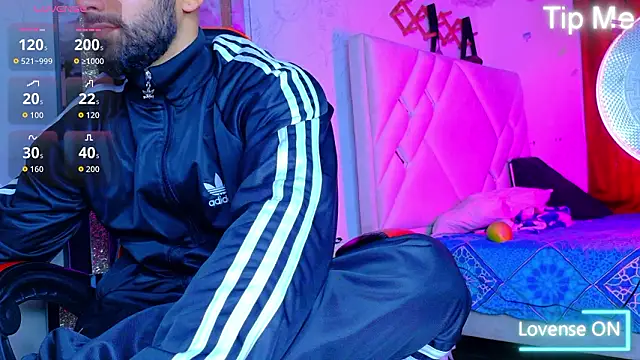 Rich boy01 online show from 01/31/26, 08:40