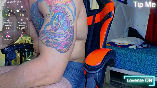 Rich boy01 online show from 10/18/25, 08:22