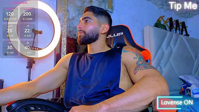 Rich boy01 online show from 02/24/26, 01:06