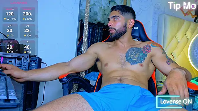 Rich boy01 online show from 01/14/26, 06:33