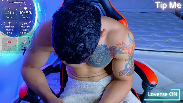 Rich boy01 online show from 09/14/25, 03:56