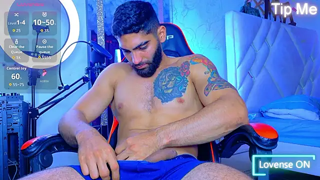 Rich boy01 online show from 03/16/26, 07:05