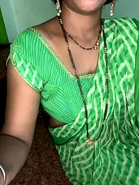 Snapshot of PUNAM_BABY1 chatting on 11/05/25, 06:22 PUNAM BABY1 online show from 11/05/25, 06:22