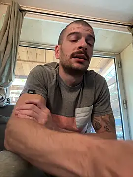 Greyoff online show from 10/08/25, 01:23