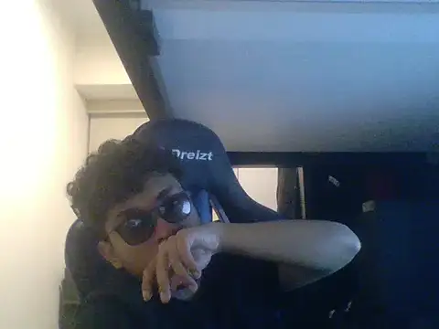 mateomalp675 90 online show from 03/26/26, 04:44