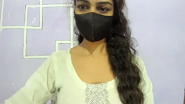 Snapshot of aarjulove chatting on 09/09/25, 12:36 aarjulove online show from 09/09/25, 12:36