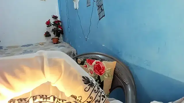 aarjulove online show from 04/15/26, 11:59