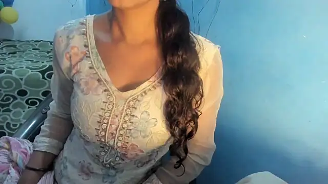 aarjulove online show from 02/19/26, 03:53