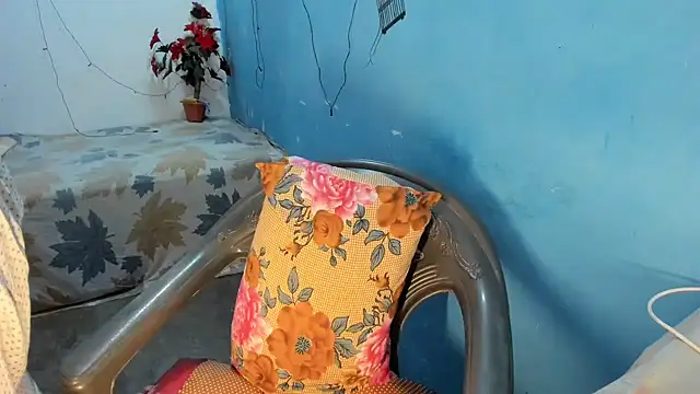 aarjulove online show from 04/08/26, 10:39