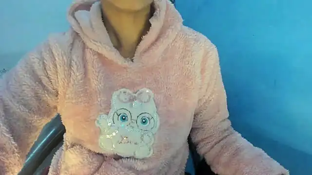 Snapshot of aarjulove chatting on 01/08/26, 09:15 aarjulove online show from 01/08/26, 09:15