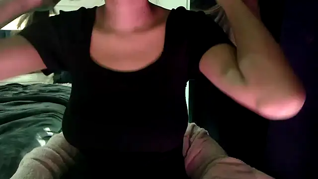 chhui mui online show from 04/24/26, 10:17