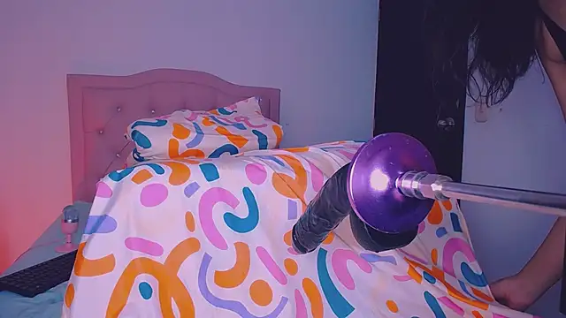 Ariss-hot online show from 11/25/25, 02:45