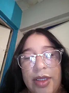 Leslydeleon23 online show from 09/28/25, 02:40