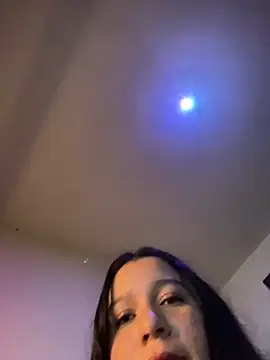 Leslydeleon23 online show from 12/16/24, 02:57