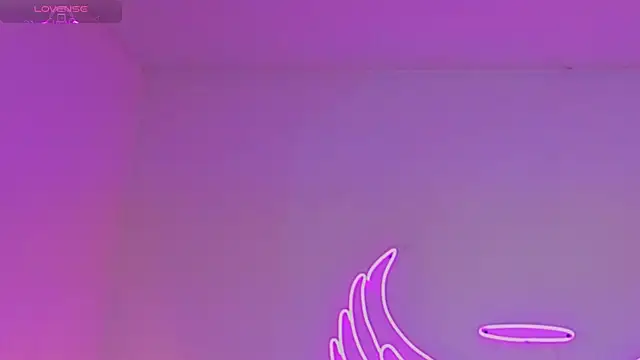 Snapshot of _scarletmoore chatting on 10/23/25, 09:30 scarletmoore online show from 10/23/25, 09:30