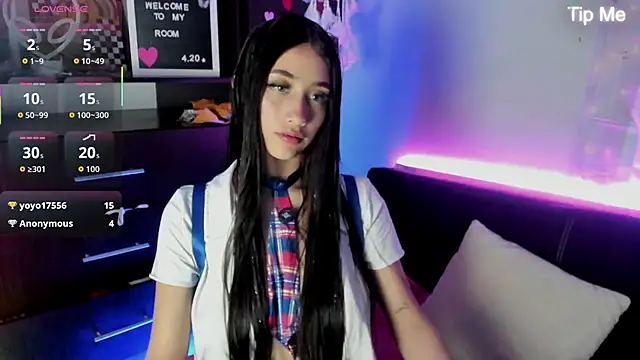 Emilytafur online show from 02/06/26, 10:28