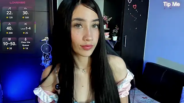 Emilytafur online show from 06/14/26, 09:27