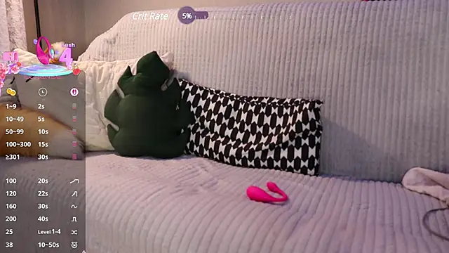 Snapshot of mari_moon_bunny chatting on 02/21/25, 06:15 mari moon bunny online show from 02/21/25, 06:15