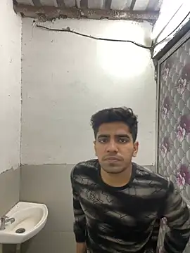 Snapshot of arush_2305 chatting on 03/09/25, 05:39 arush 2305 online show from 03/09/25, 05:39