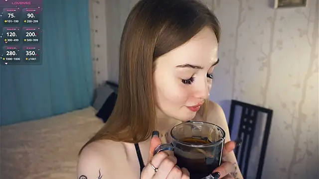 Snapshot of WiloneDimmick chatting on 10/15/25, 07:27 WiloneDimmick online show from 10/15/25, 07:27