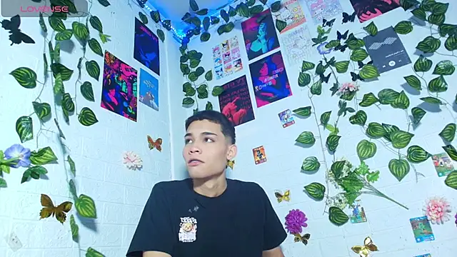 stevan1855 online show from 04/23/26, 05:36