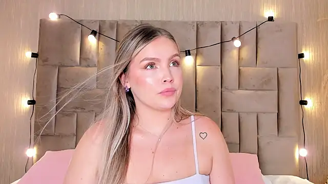 GaiaBaker online show from 10/04/25, 01:40