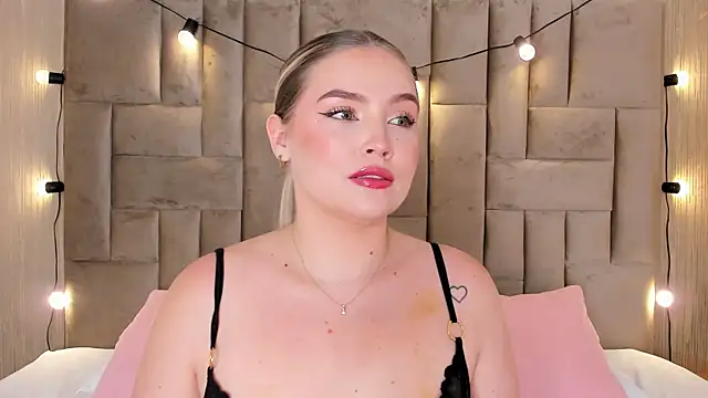 GaiaBaker online show from 10/08/25, 04:40