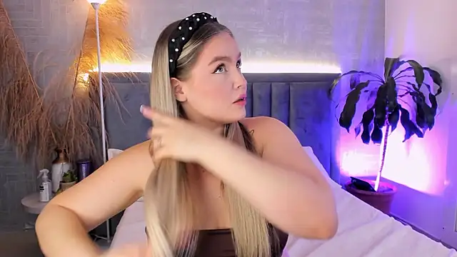 GaiaBaker online show from 03/25/26, 03:44