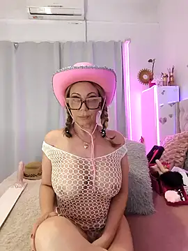 lolavalecuatro online show from 11/20/25, 05:24