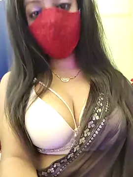 hot Oliviaa online show from 12/03/25, 06:40