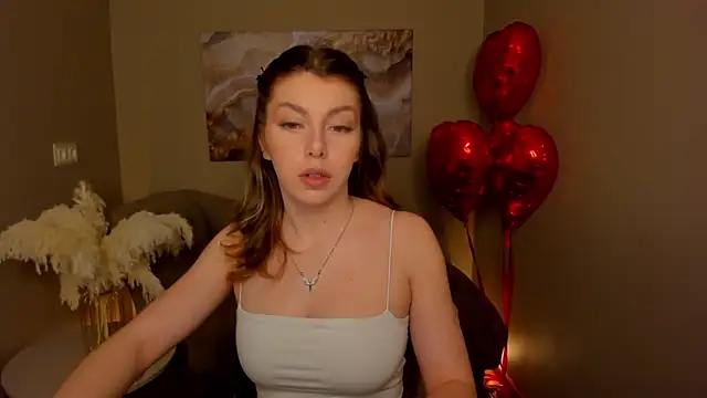 Snapshot of MollyMeltorr chatting on 02/08/26, 11:57 MollyMeltorr online show from 02/08/26, 11:57