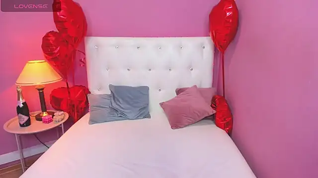 MollyMeltorr online show from 02/26/25, 02:08