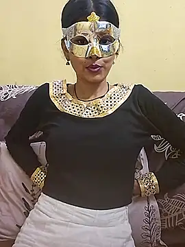 Nandinip2706 online show from 05/16/26, 10:36