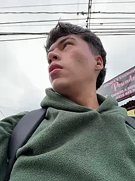 Logan smith1 online show from 10/21/25, 06:51