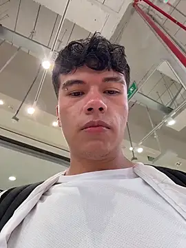 Logan smith1 online show from 11/17/25, 06:45