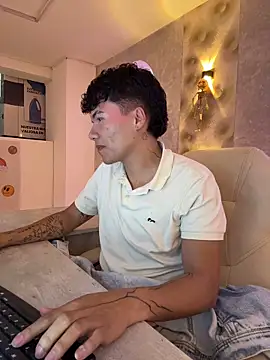 Logan smith1 online show from 10/24/25, 06:23