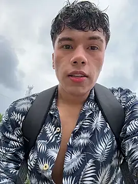 Logan smith1 online show from 10/11/25, 06:09