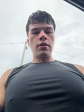 Logan smith1 online show from 12/20/25, 05:16