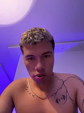 Logan smith1 online show from 02/16/25, 01:58