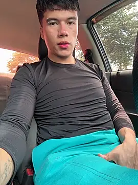 Logan smith1 online show from 05/13/26, 04:58