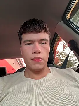 Logan smith1 online show from 04/19/26, 07:38