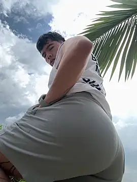 Logan smith1 online show from 09/13/25, 07:36