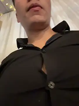 Logan smith1 online show from 04/12/26, 01:09