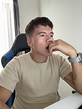 Logan smith1 online show from 02/28/26, 09:03