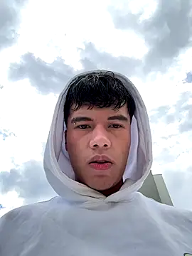 Logan smith1 online show from 09/14/25, 06:52