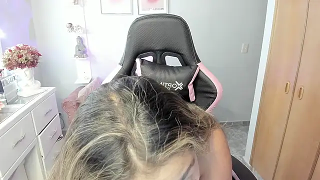 Melannyy  online show from 04/09/26, 01:07