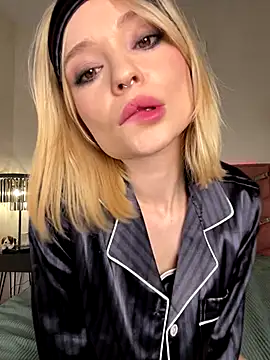 dollfromvenus online show from 09/26/25, 06:37