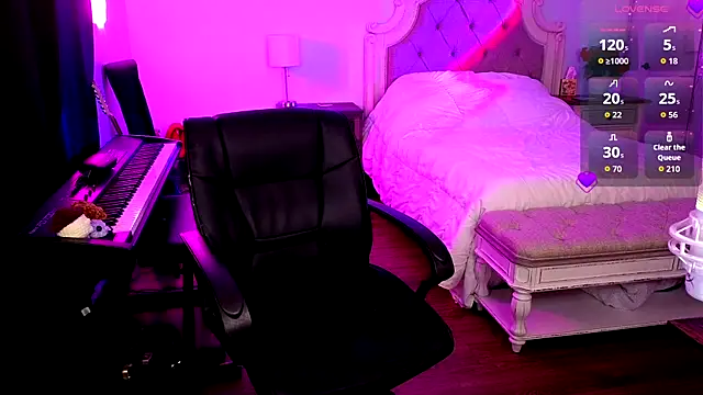 JasmineWinters online show from 06/01/26, 12:00
